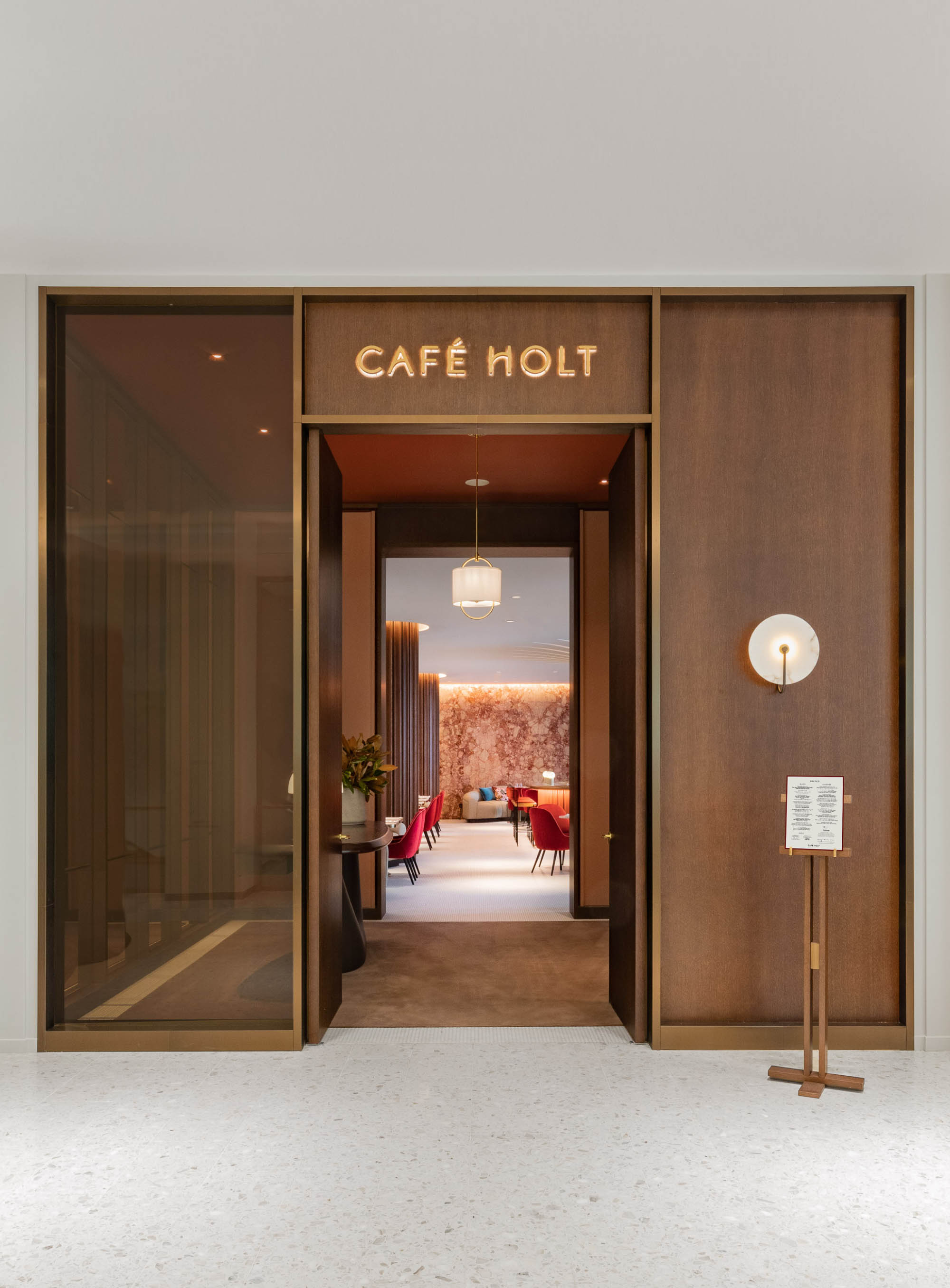 luis_laplace-Cafe_Holt-5